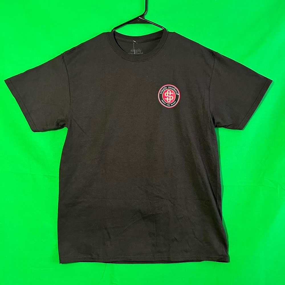 Simply Southern Graphic T - Shirt Size L